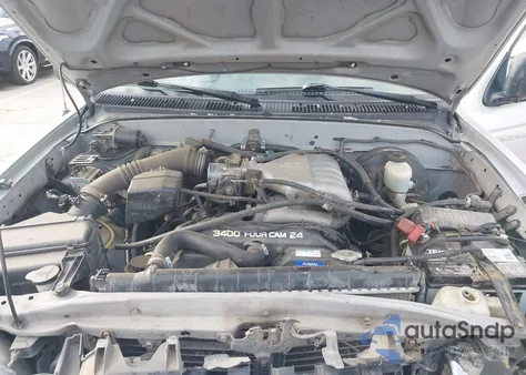 2003 Toyota Tacoma Base V6 z USA, uszkodzony, nr VIN 5TEHN72N23Z250205